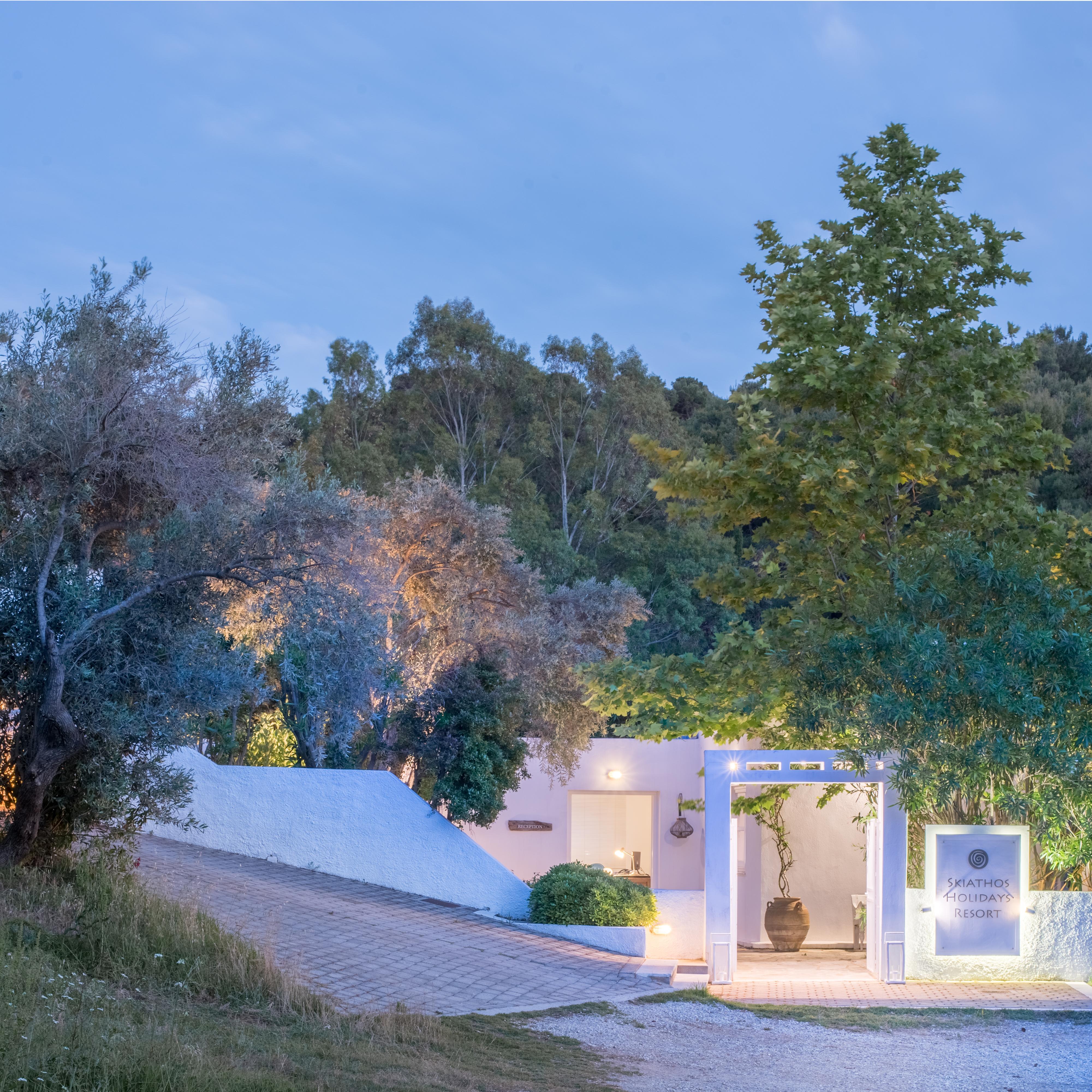 Skiathos Holidays Suites & Villas Vromolimnos Esterno foto